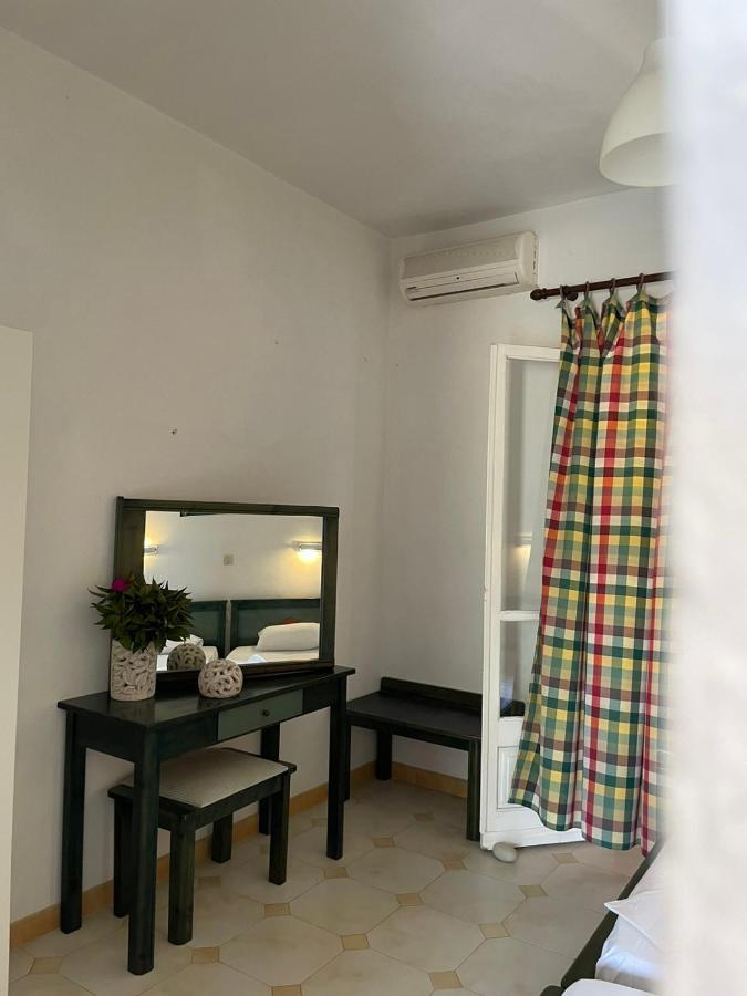 Studio Savvas Apartment Melikia ภายนอก รูปภาพ